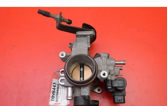 Daihatsu Sirion Throttle body valve 8945297401
