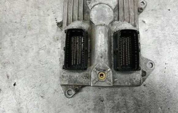 Opel Zafira B Engine control unit/module ECU