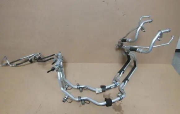 Jaguar F-Pace Air conditioning (A/C) pipe/hose HK8319A834CB