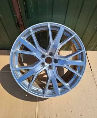Audi e-tron R21 alloy rim 4KE601025C