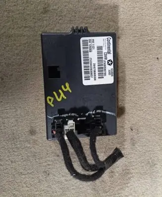 Chrysler Town u0026 Country V Seat control module 68058079AI