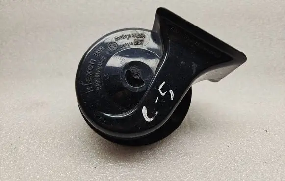 Audi A3 S3 8L Horn signal 0092018