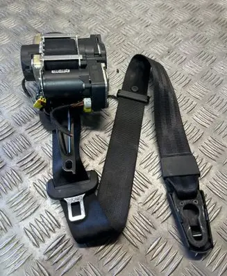 Audi A4 S4 B9 Front seatbelt 636199800Z