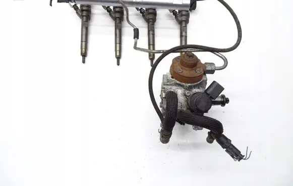 Mini One - Cooper Coupe R56 Fuel injectors set 8506902