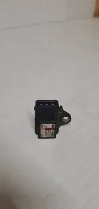 Audi A6 S6 C4 4A Air pressure sensor 046130385A 0798003260