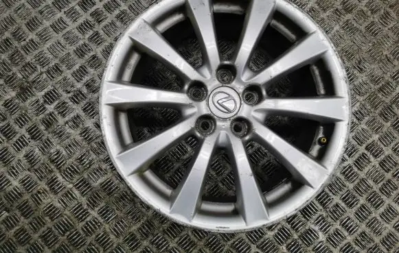Lexus IS 220D-250-350 R17 alloy rim 