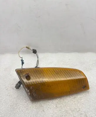 BMW 3 E21 Front indicator light 1359162 1365746