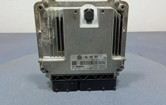 Volkswagen PASSAT B6 Engine control unit/module ECU 06J907309