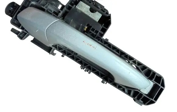 Mercedes-Benz C W204 Rear door exterior handle A2047602134 A358601 2047602134