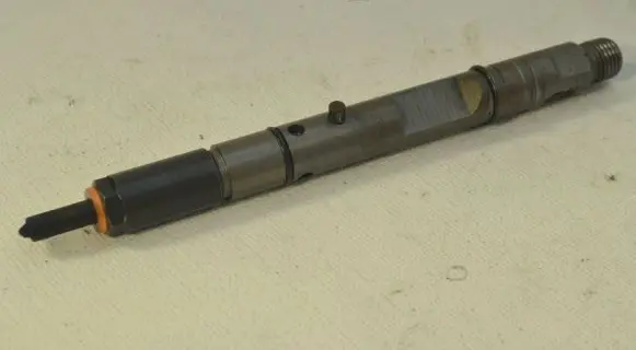 Audi A4 S4 B7 8E 8H Fuel injector 059130201F