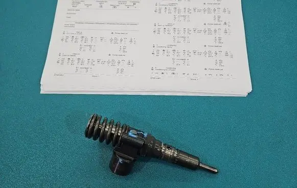 Skoda Octavia Mk2 (1Z) Fuel injector 0414720404 IMPRK1512969
