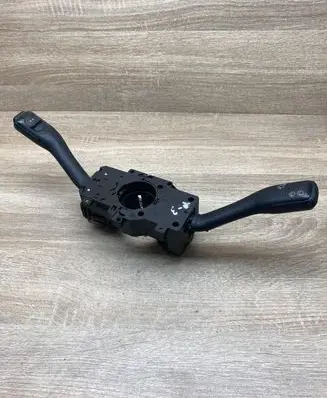 Audi A3 S3 8L Wiper turn signal indicator stalk/switch 8L0953513H
