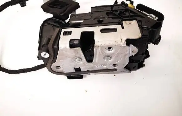 Audi Q4 e-tron Front door lock 8TC837015D C5D8TC837015D