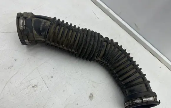 Opel Movano B Intercooler hose/pipe 