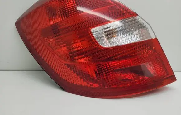Skoda Fabia Mk2 (5J) Rear/tail lights 5J6945095