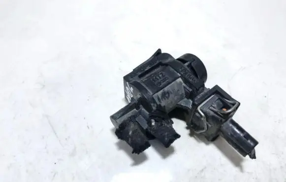Volkswagen Polo III 6N 6N2 6NF Turbo solenoid valve 191906283a