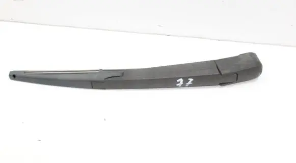 Chevrolet Orlando Rear wiper blade arm