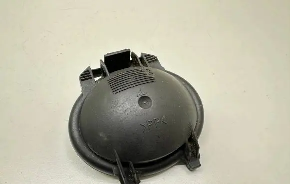 Headlight/headlamp dust cover