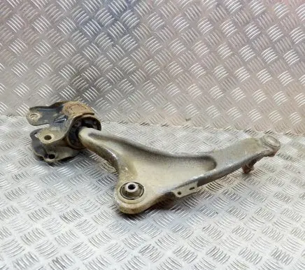 Volvo V60 Front lower control arm/wishbone FR8ZA