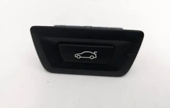 BMW 2 F45 Tailgate/boot open switch button 9275119