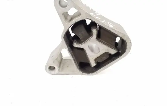 Mercedes-Benz B W246 W242 Engine mount bracket A2462400809