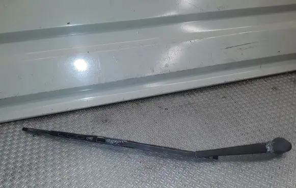 Volkswagen Golf II Rear wiper blade 