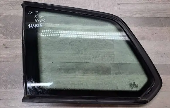 Volkswagen Golf VII Rear side window 43R00048 E000255 DOT24M189AS2