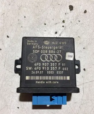 Audi A6 S6 C6 4F Light module LCM 5DF00888627 4F0910357F 4F0907357F
