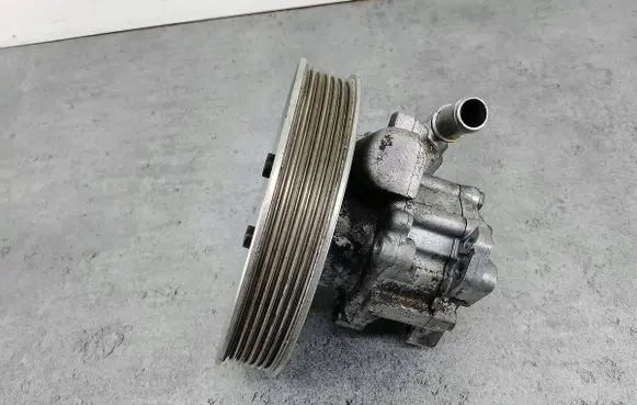 Power steering pump