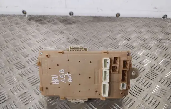 Honda HR-V Fuse module 747048370W