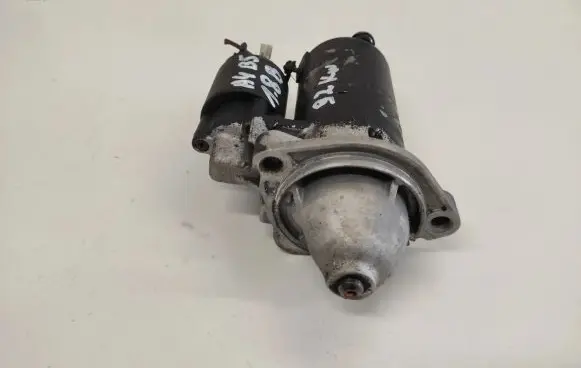 Audi A4 S4 B5 8D Starter motor 053911023 0001107017
