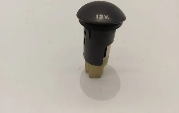 Peugeot 407 12 V Socket (front) 