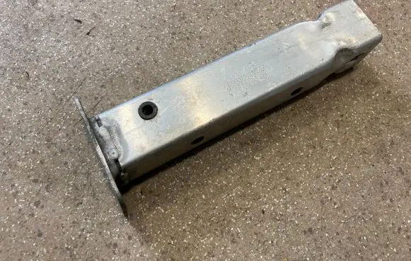 Audi Q7 4M Radiator support slam panel bracket 4M0802038A