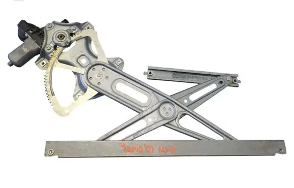 Toyota Yaris Front door window regulator with motor 857100D100 973582100 AV2621002330