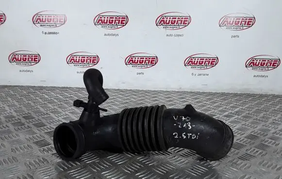 Volvo S70 V70 V70 XC Air intake duct part 9161888