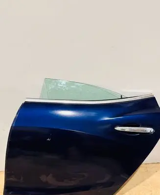 Maserati Ghibli Rear door 670038475 24560