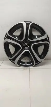 Citroen C3 R16 wheel hub/cap/trim 9813687477