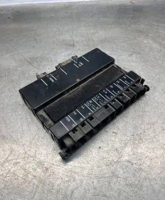 Mercedes-Benz E W211 Door control unit/module A2118200226 05020830