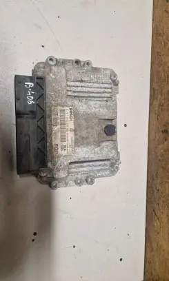 Opel Zafira B Engine control unit/module 55202384 0281012710