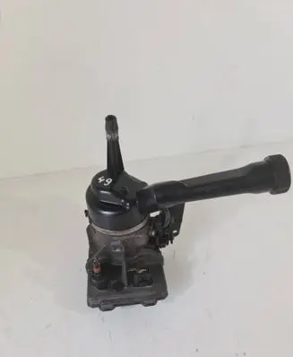 Peugeot 308 Power steering pump 9686207180 A0015817
