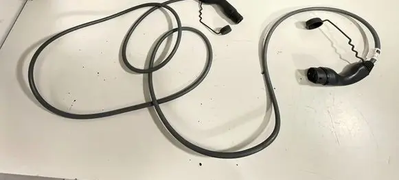 BMW i4 Electric car charging cable 5B987C1 5B985B2
