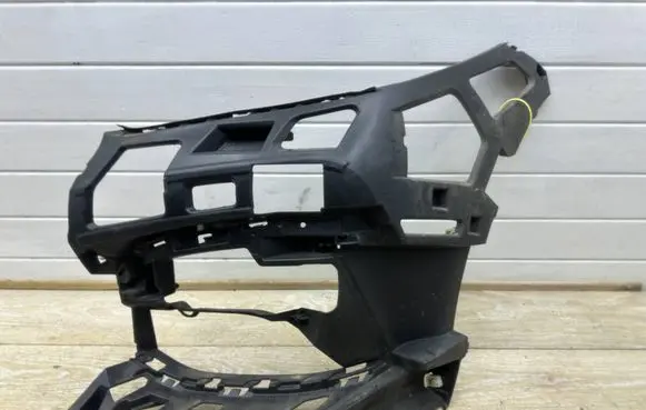 BMW 1 F40 Front bumper mounting bracket 7459713