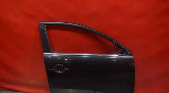 KIA Sportage Front door