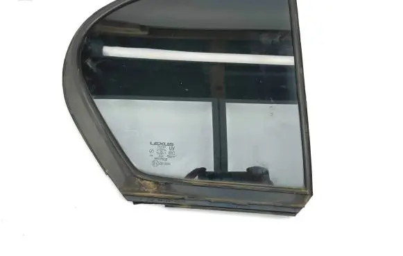 Rear vent window glass