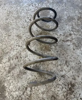 Mercedes-Benz E W212 Front coil spring 