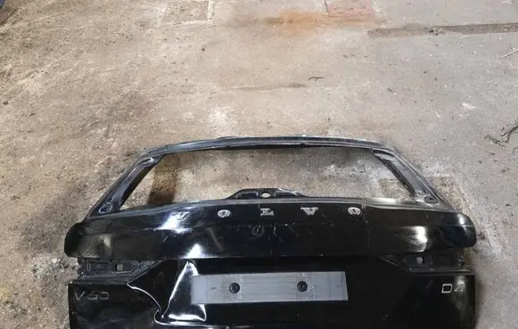 Volvo V60 Tailgate/trunk/boot lid 