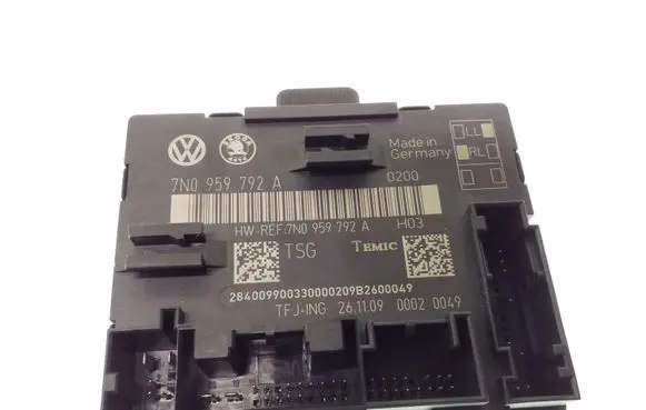 Skoda Superb B6 (3T) Door control unit/module 7N0959792A