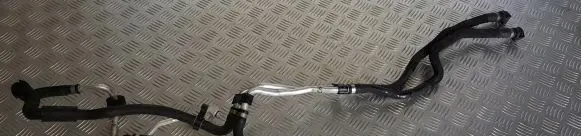 BMW 7 F01 F02 F03 F04 Engine coolant pipe/hose 7610711