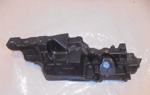 Nissan Qashqai Other engine bay part 175B11122R