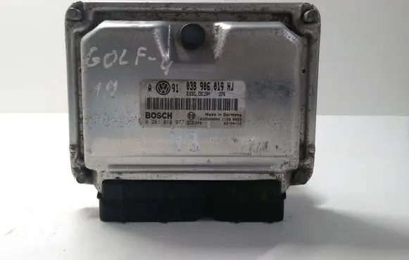 Volkswagen Bora Engine control unit/module 038906019HJ 0281010977